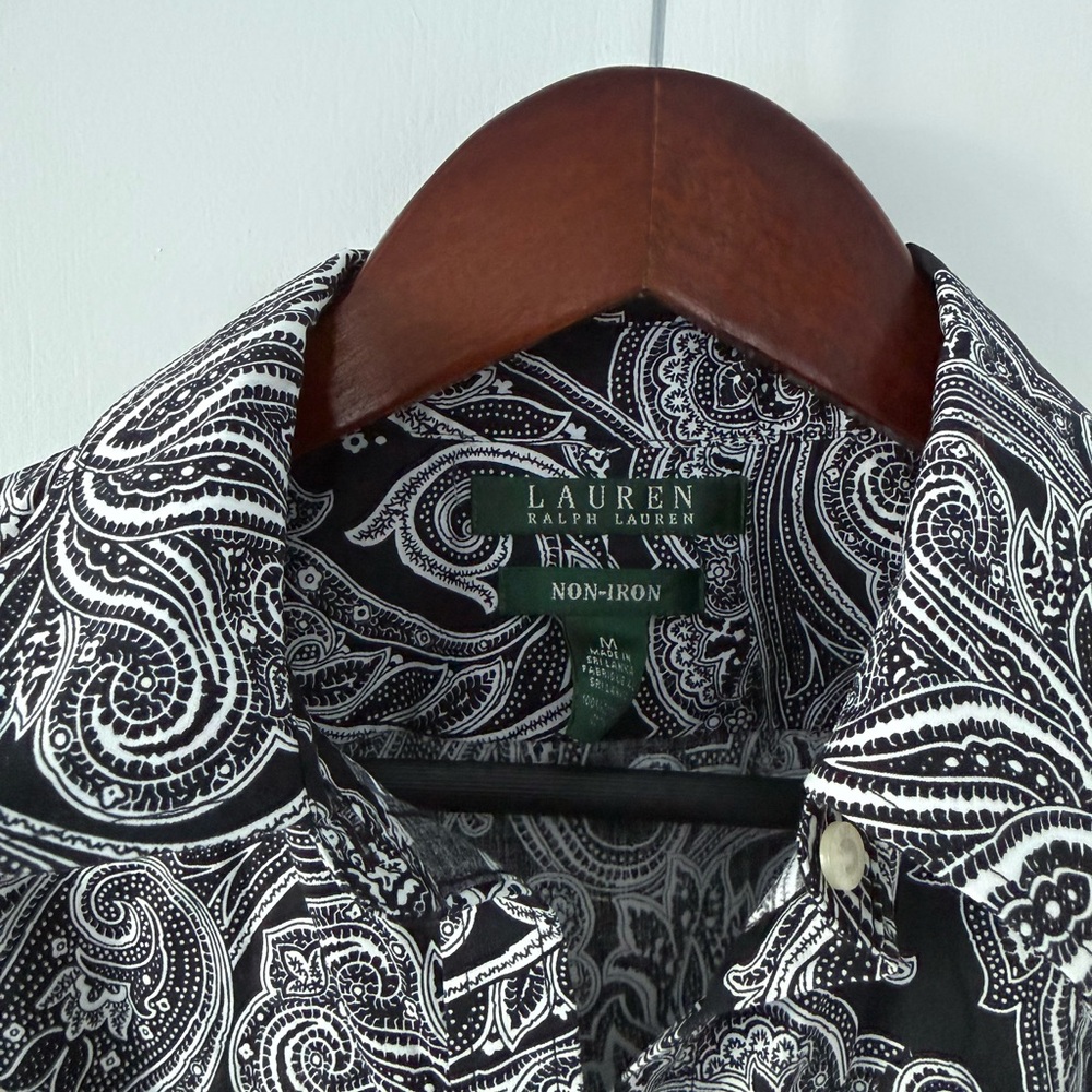 Ralph Lauren Black & White Paisley Button-Down | Classic & Polished - Picture 2 of 3